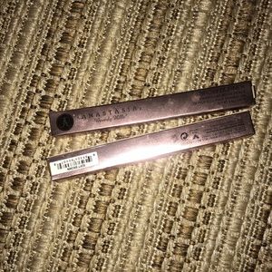 Sephora Makeup - Bundle of 2 Anastasia Beverly Hills Brow Pencils Sephora Makeup - Bundle of 2 Anastasia Beverly Hills Brow Pencils